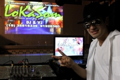 DJ Araras, Lokasom
