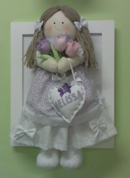 Quadro com boneca QD-01-B-03 tulipas.