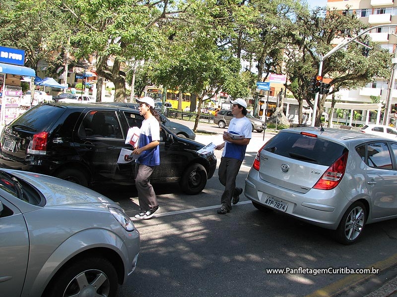 Entrega um a um com superviso.