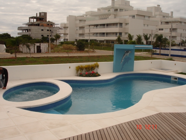 Steinfiber Banheiras, Piscinas e Prod. em Fibra Ltda.