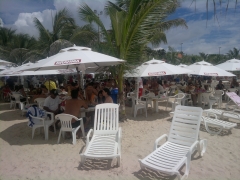 Foto 8 restaurantes no Maranhão - Barraca do Henrique - Praia do Calhau-sÃo Luis-ma