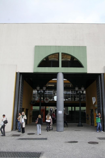 Entrada da Rua da Cidadania, frente ao chafariz