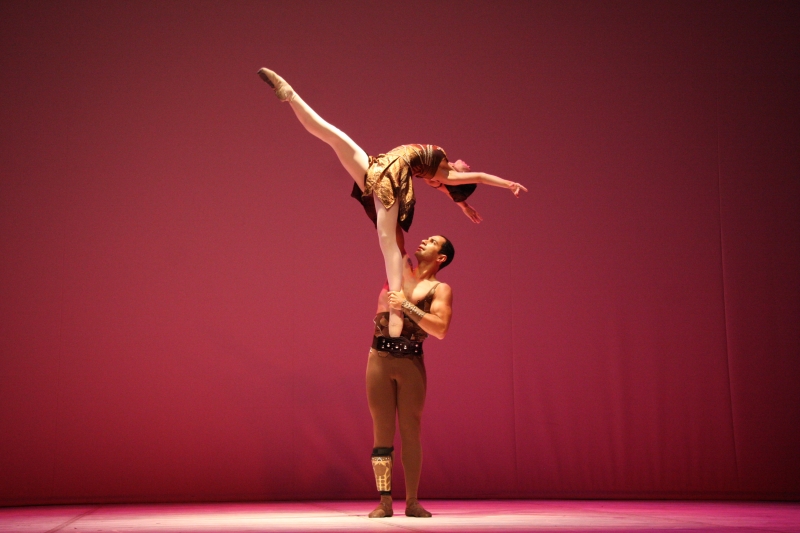 Ballet Spartacus- Itmar Matos e Livia de Moraes