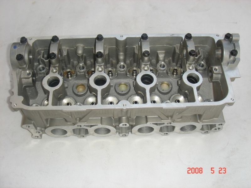 Cabeça de cilindro Suzuki G13B