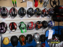 Variedade de capacetes
