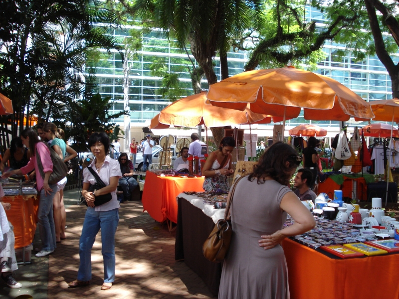 Feira Omaguás - Pinheiros SP