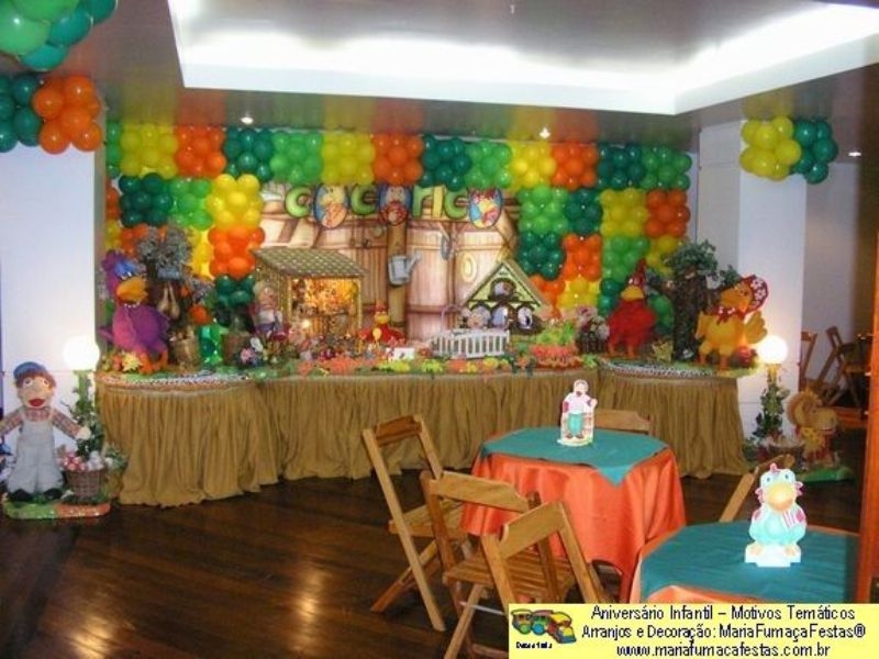 Turma do Cocoricó - Decorando sua festa de aniversário infantil com temas desenvolvidos pela Maria Fumaça Festas --> www.mariafumacafestas.com.br