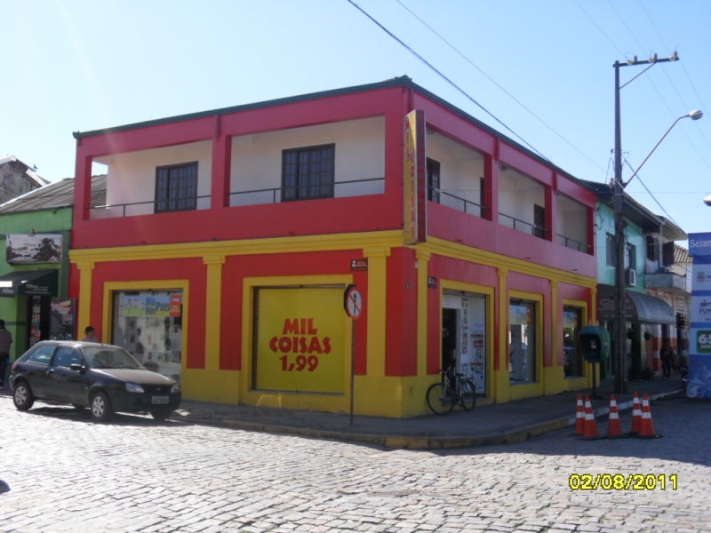 LOJA MIL COISAS CENTRO UTILIDADES DOMESTICA PAPELARIA MATERIAL DE ESCRITORIO PAPELARIA DOCES LOJA DE PRESENTES BRINQUEDOS FERRAMENTAS EM PARANAGU