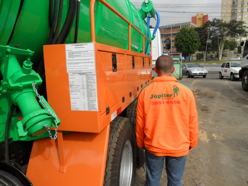 Desentupidora Jupiter - Desentupimento, Hidrojateamento e Auto vácuo.