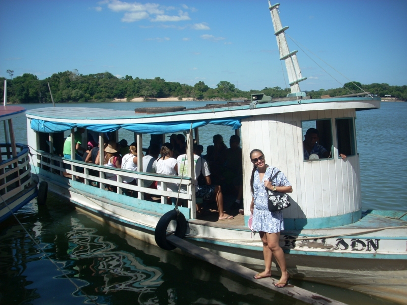 PASSEIO DE BARCO