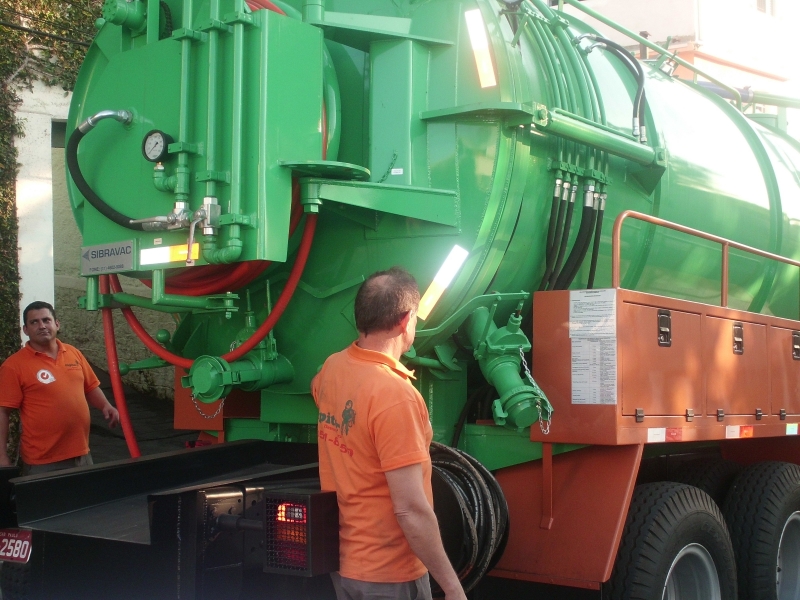 Desentupidora Jupiter - Desentupimento, Hidrojateamento e Auto vácuo.