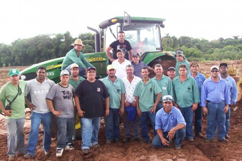 CURSO DE OPERADOR DE TRATORES AGRCOLAS