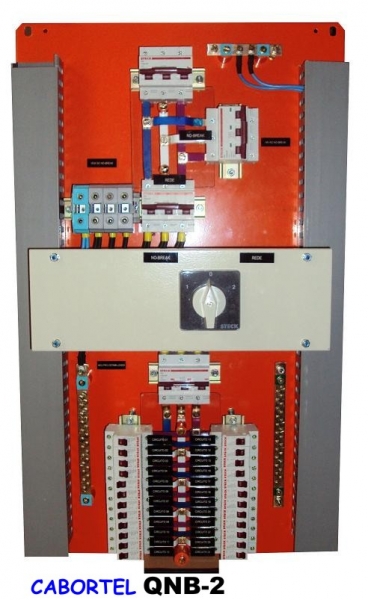 Quadros para No-Breaks ou Estabilizadores, empregados na alimentação de computadores, impressoras ou seus racks.  Manuais ou automáticos revertem o sistema estabilizado para a rede em caso de pane ou manutenção.    