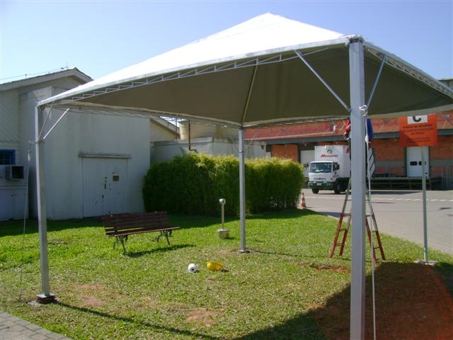 tenda 4x4m para area de fumantes ou ponto de encontro