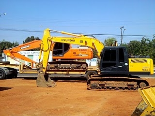 RW Locao de Mquinas e Terraplenagem 