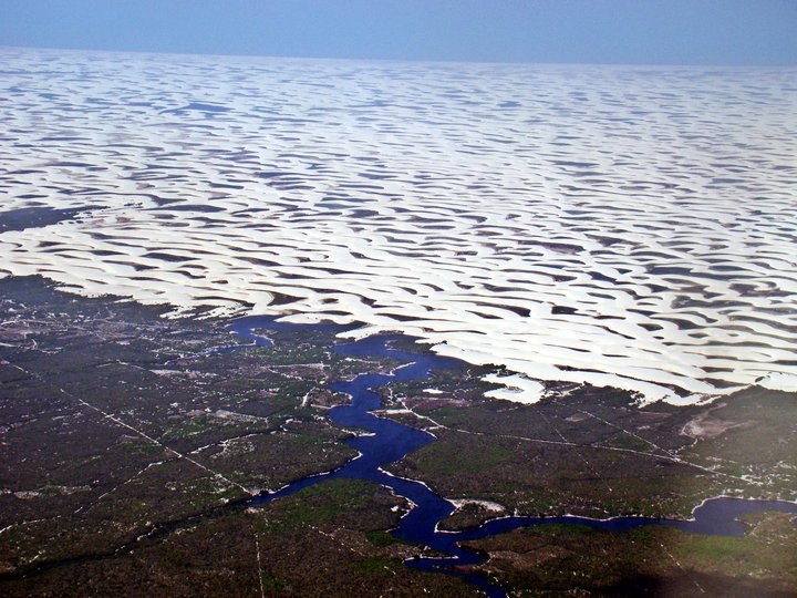 Vista aérea - Parque Nacional dos Lençois Maranhense