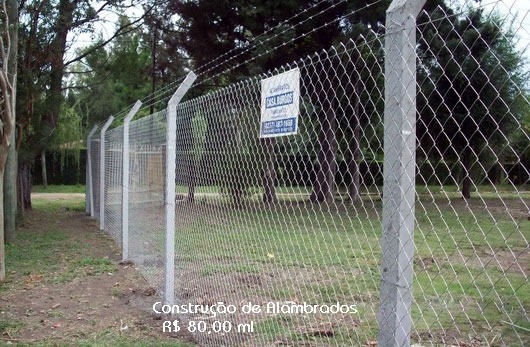 Construo de Cercado em alambrado