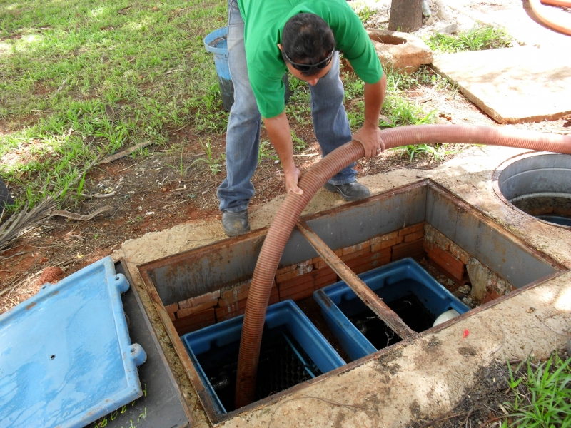 Limpa fossa EMBRASIL SERVIÇOS