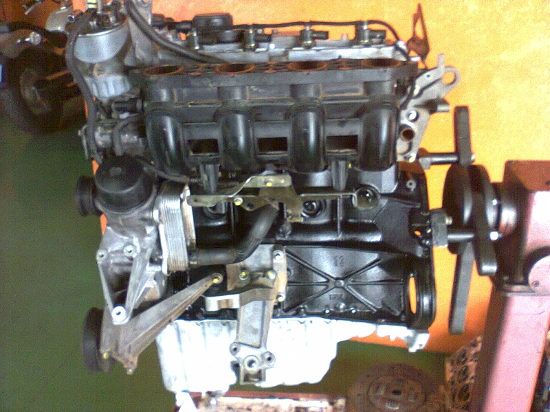 MOTOR DA SPRINTER RETIFICADO. COM GARANTIA DE 6 MESES OU 10.000 KM . NOSSA EMPRESA TRABALHA TAMBÉM COM PEÇAS PARA TODOS OS TIPOS DE MOTORES!