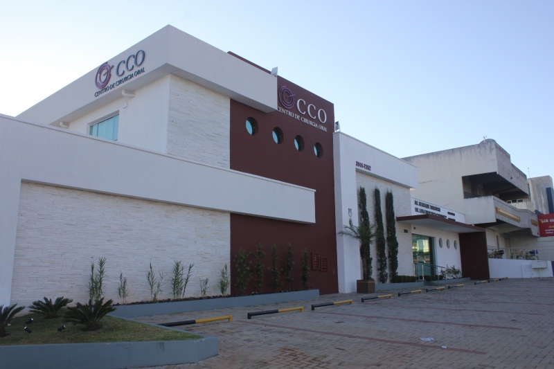 Fachada Diurna - CCO - Centro de Cirurgia Oral