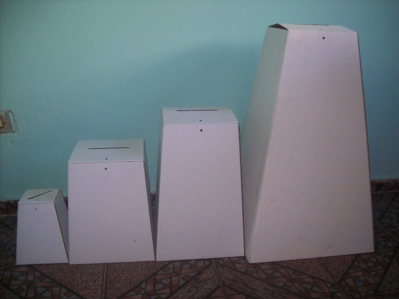 Urna de Papelo branco, 5 modelos.