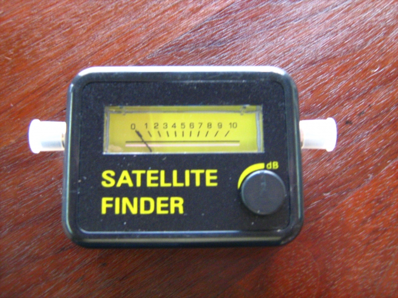 localizador de satélite analógico