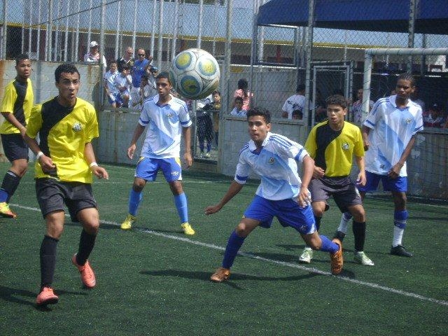 Sub-17 em ação!