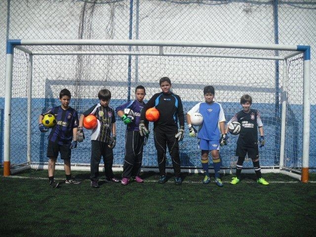 Alguns dos participantes dos treinos de goleiro!