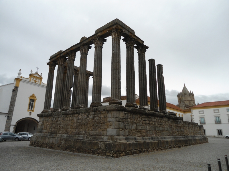 Templo Romano em Évora