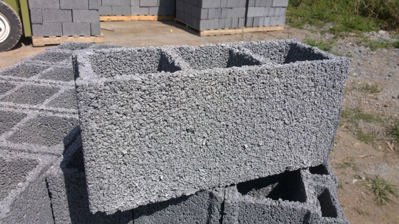 Bloco de concreto de vedação 14x19x39