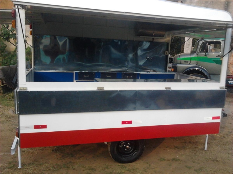 Trailer para Lanches Especial ( www.itanhandureboques.com )