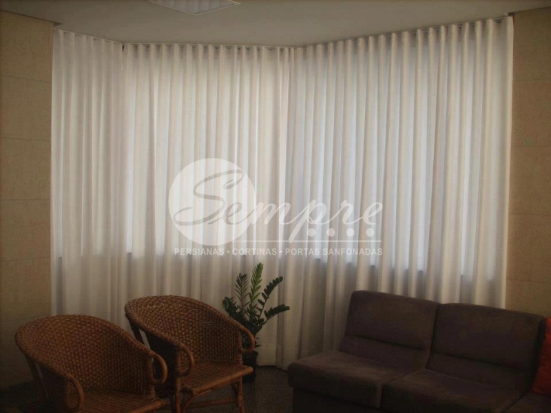 cortinas no trilho suiço - goiânia (62) 4141-6737