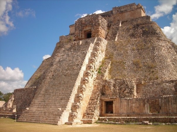 Conheça as pirámides de Mérida - México com a Master Class