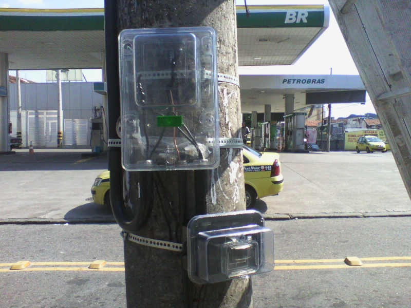 preparado para um cliente que frita salgadinho na rua