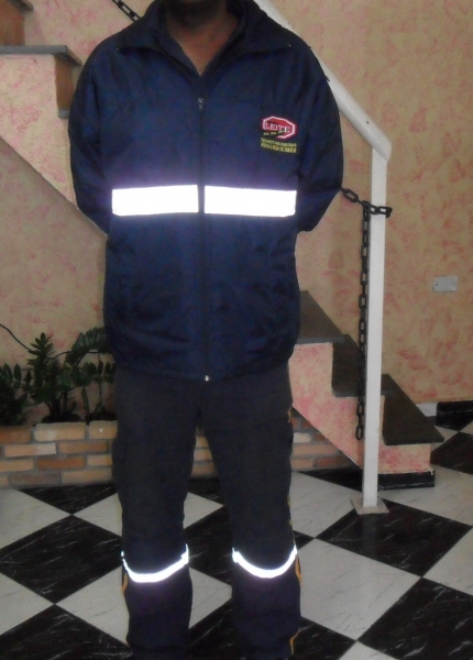 Uniforme de brim com refletivo padrao SAMU