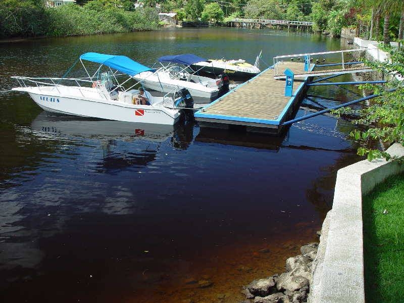 Cais para barcos pequenos