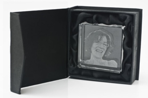 Foto cristal (2D e 3D); presente personalizado