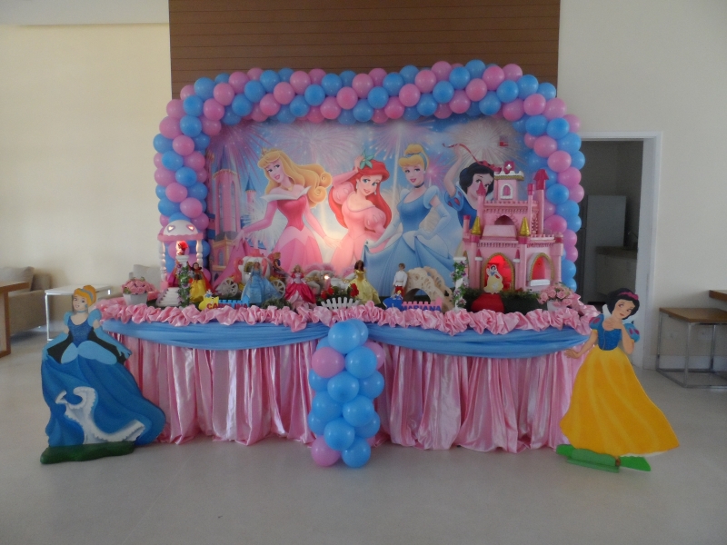 Festa das Princesas da Bela Festa Decorações.