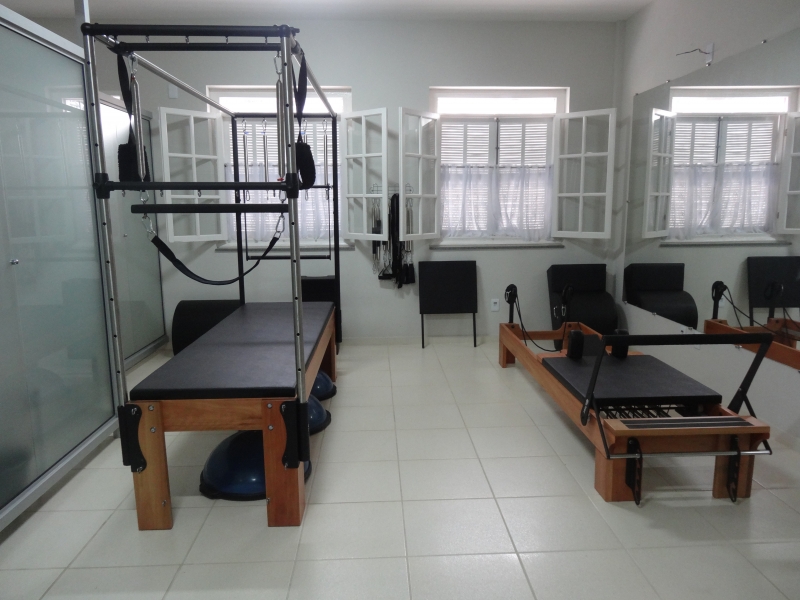 Nova area para a pratica de Pilates em equipamentos