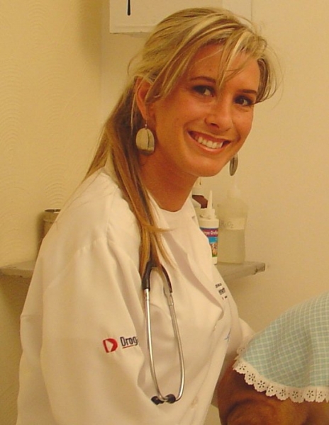 Dra. Michelle Gandra, Veterinria domiciliar no Rio de Janeiro - tel 97964-7871 (whatsap)