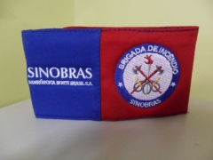 Braçadeira dupla personalizada com logomarca de sua empresa e emblema da brigada de incêndio.