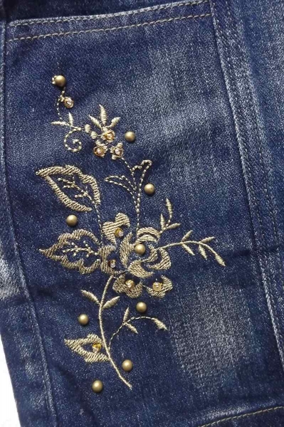 Bordado em jeans,saias,jardineiras,malhas,valorize a peça com baixo custo  