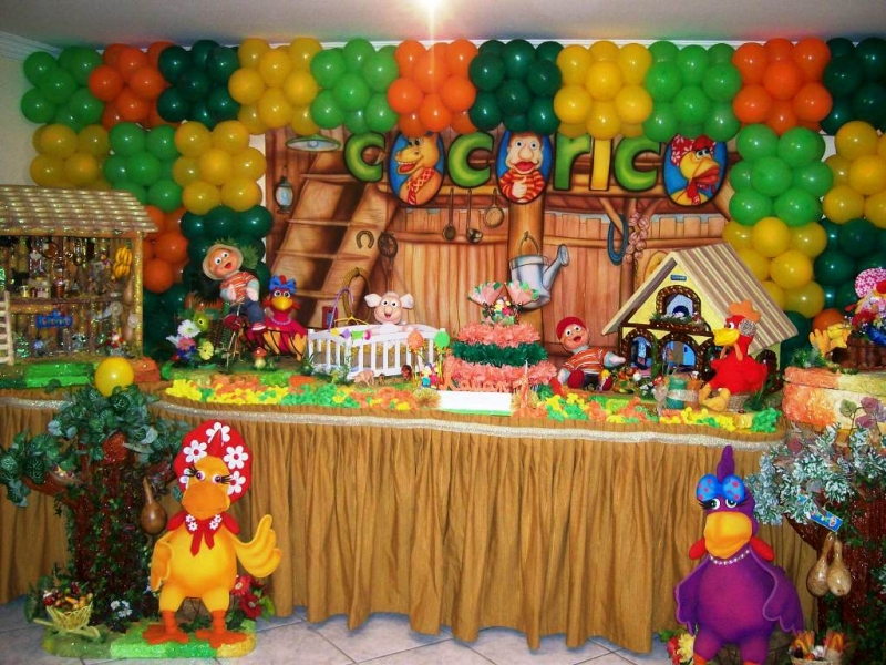 Turma do Cocoricó - Na #MariaFumacaFestas você encontra o melhor para fazer a decoração do seu evento infantil.