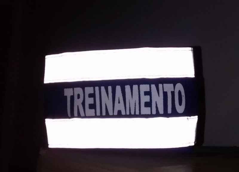 Braadeira com refletivo modelo treinamento