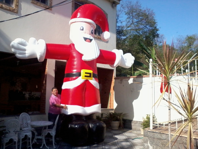 Papai Noel inflável 5m