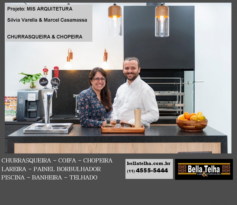 churrasqueira, churrasqueira com coifa, churrasqueira com coifa em chapa pintada, chopeira, chopeira em varanda gourmet, coifa para churrasqueira, coifa pintada, chopeira instalada. Projeto da Mis Arquitetura, arquitetos Marcel Casamassa e Silvia Varella