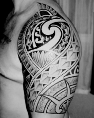 Suprema Arte Tattoo Studio - Foto 18