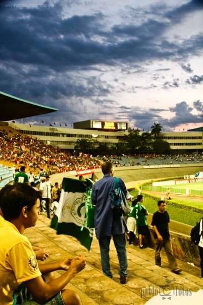 Goiás na área - Futebol em Goiânia