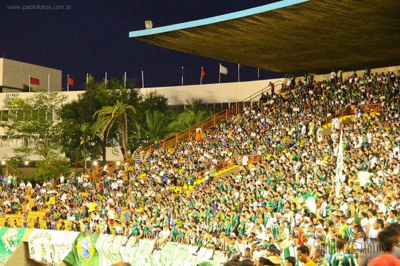 Goiás na área - Futebol em Goiânia