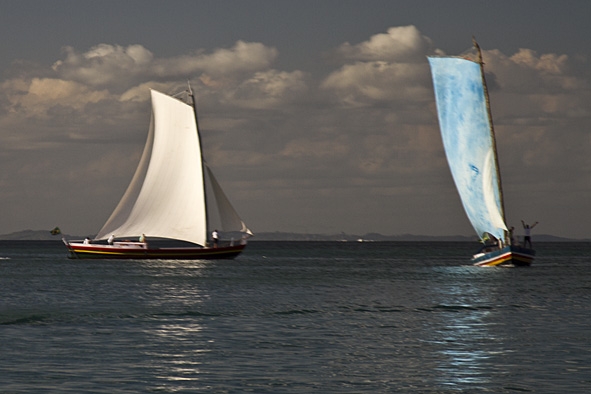 Saveiros na Bahia de Todos os Santos